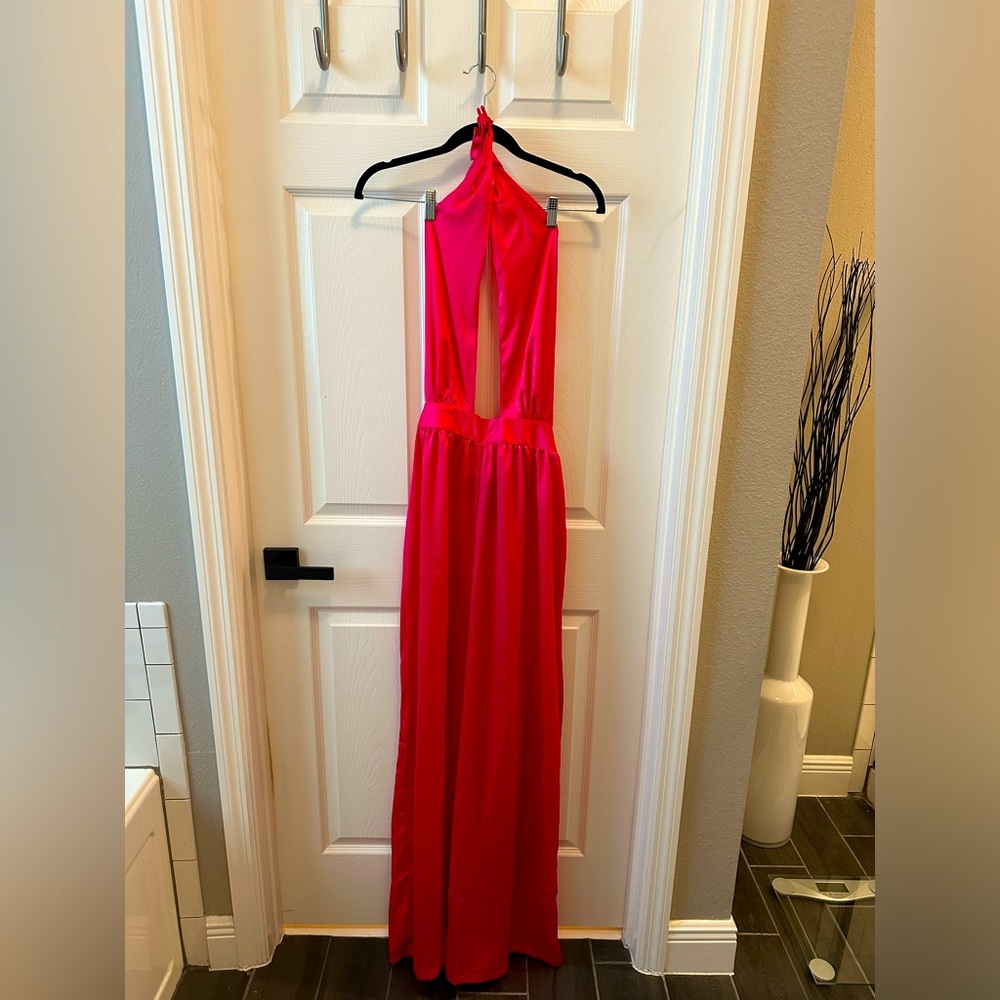 Criss cross backless halter jumpsuit